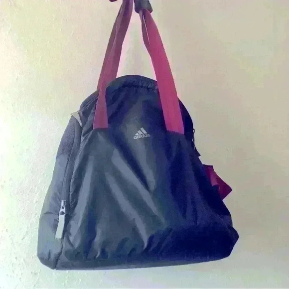 ADIDAS Shoulder Bag - Picture 3 of 5